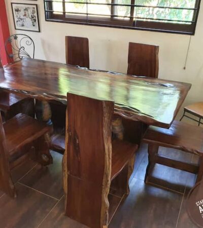 Mugavu Rugged Classic 6 Seat Dining Set