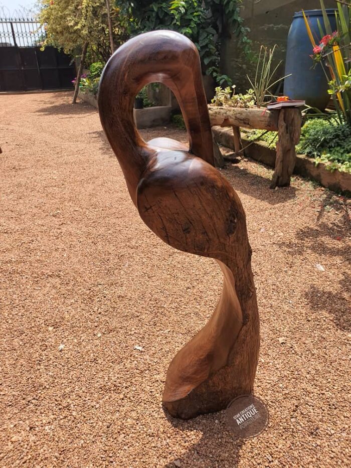 Flamingo Sculpture - Image 2