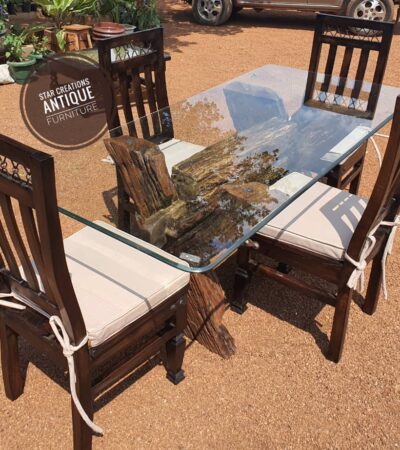 Sleeper 4 Seat Dining Set