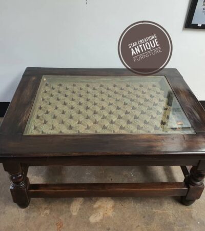 Distressed Pin Table